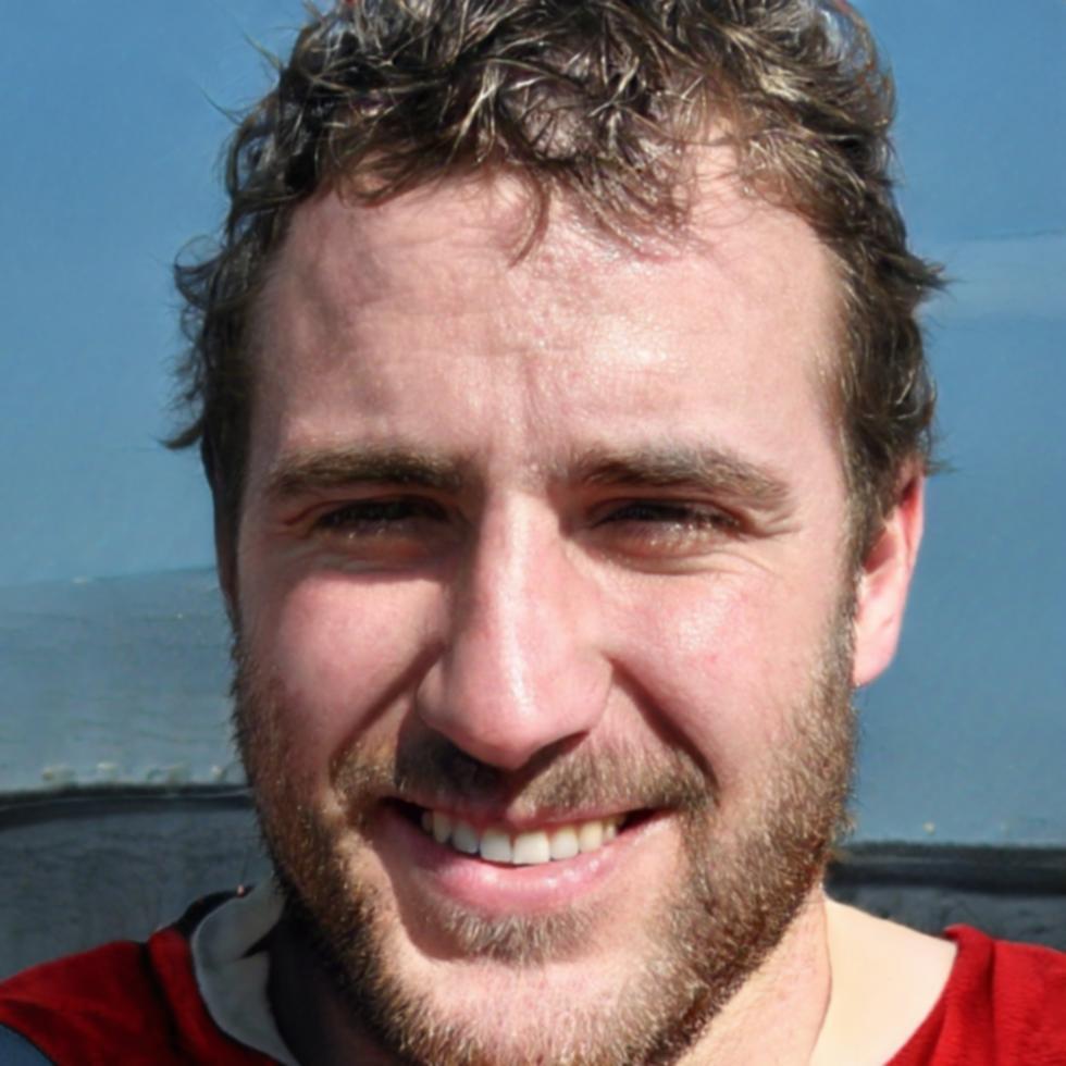 Portrait de Maxence Beaumont, analyste financier senior